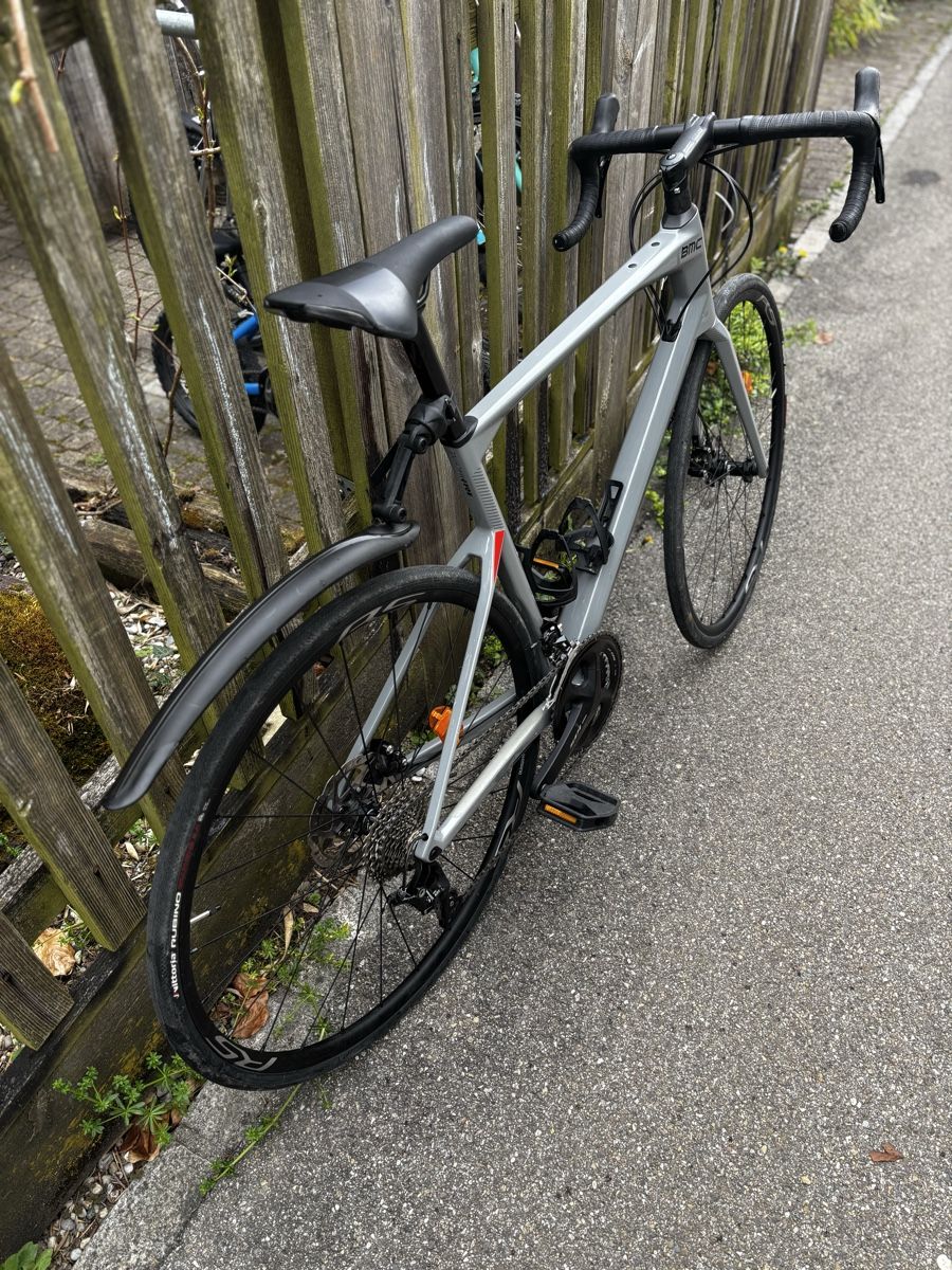 BMC Biciclette: BMC Roadmachine Carbon-Rennvelo – Usato da Männedorf venduto da davidglaettli 2