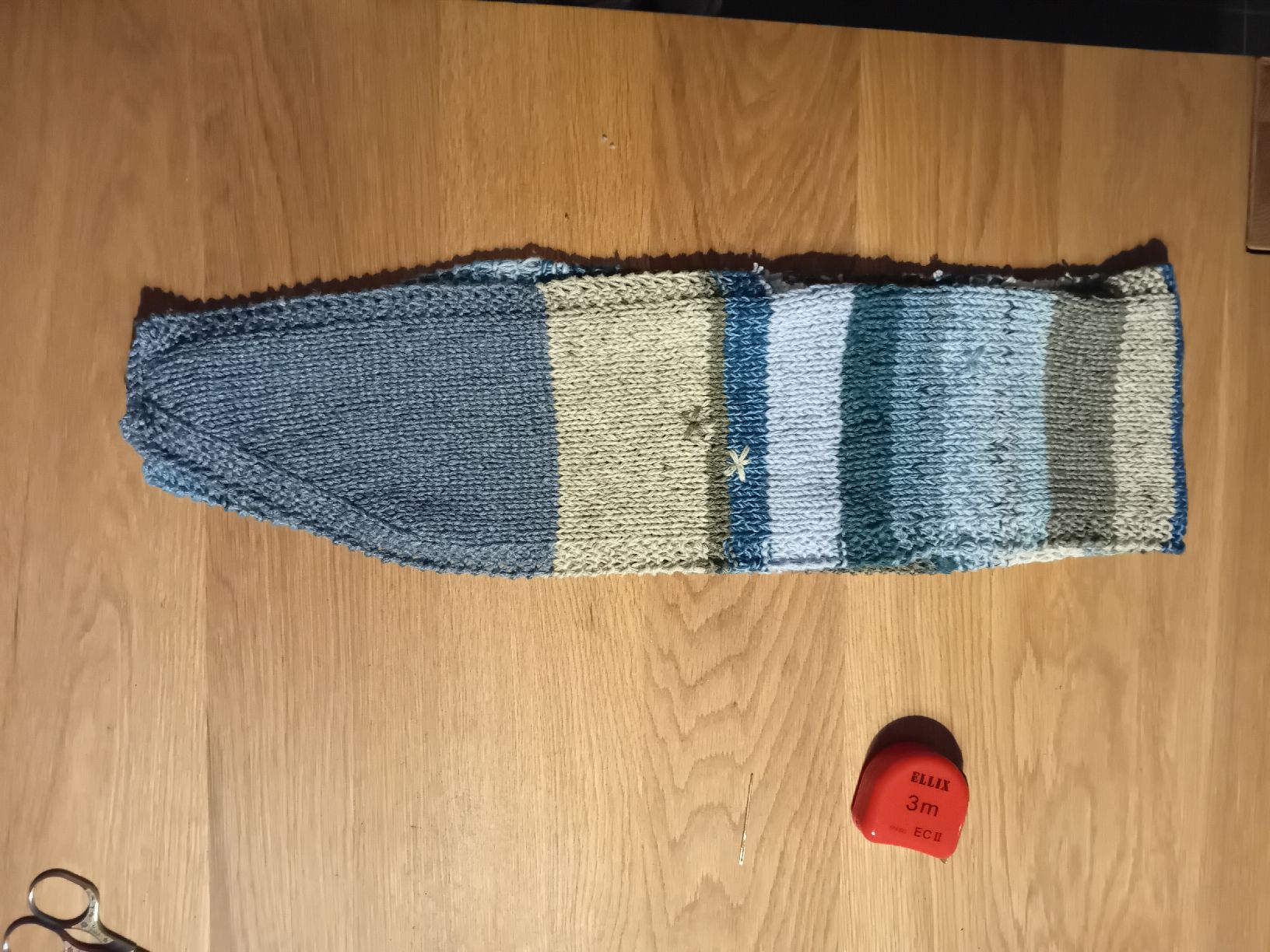 Foulard & Sciarpe: Gestrickter schal mit Streifenmuster neu – Nuovo (secondo la descrizione) da Burgdorf venduto da carodesign1 1