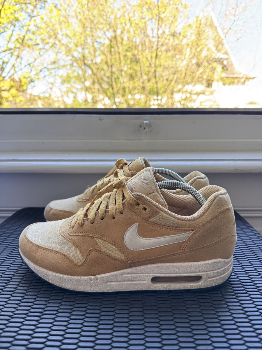 Scarpe da uomo: Rare Nike Air Max 1 "Honeycomb" – Usato da Bern venduto da Roynsky