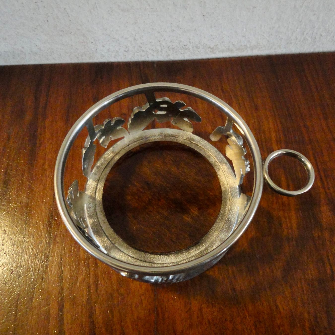 Wandhalterungen: Vintage Flaschenhalte, versilbert. – Gebraucht aus WÄDENSWIL von katti01 2