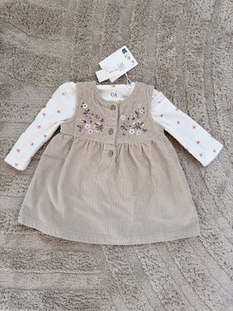 C&A Kleid Set beige bestickt Grösse 62 neu mit Etikett