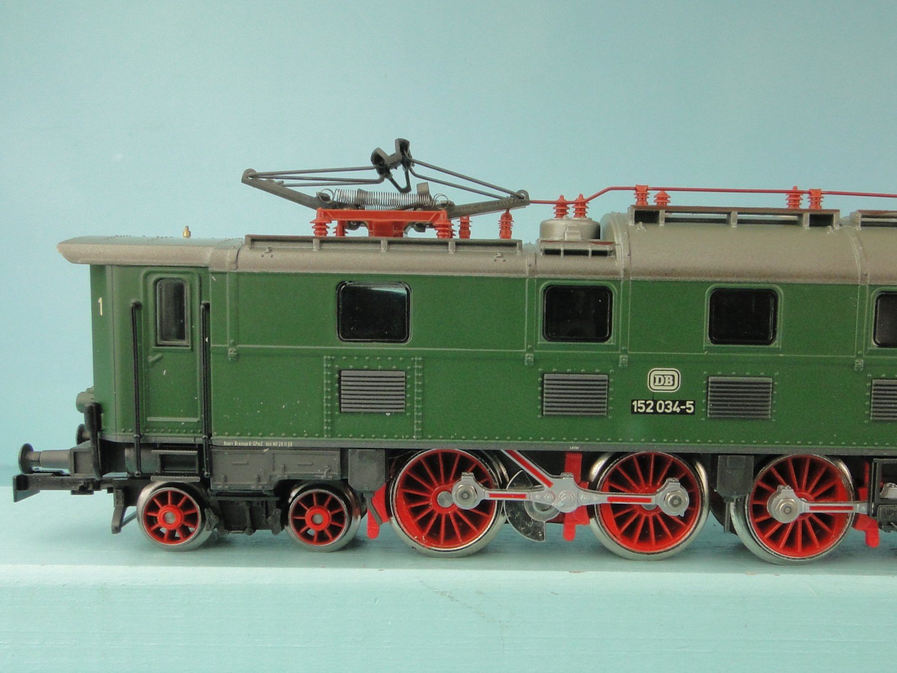 Märklin Modellini di ferrovie: Märklin 8366 BR 152, HAMO Gleichstrom – Usato da Bülach venduto da cann11 1