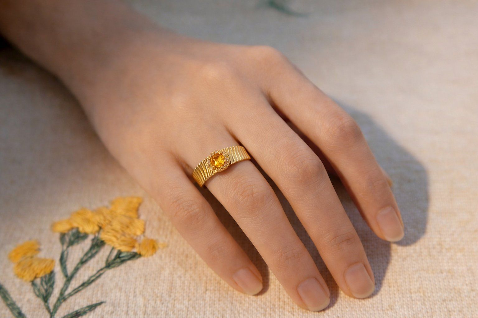 Anelli: NEW - S925 Citrine Ring (Adjustable) – Nuovo (secondo la descrizione) da Zürich venduto da cin_wcf6 6