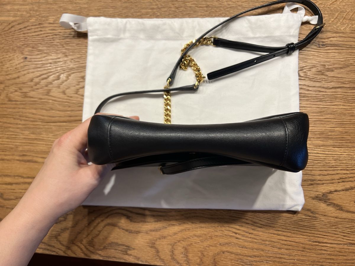 Saint Laurent Taschen für Damen: Saint Laurent Tasche, Schwarz, Gold Kette – Gebraucht aus Arbon von michelle.sommer48 6