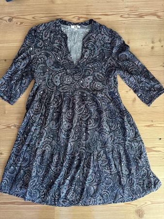 C&A robe tunique adorable 💙