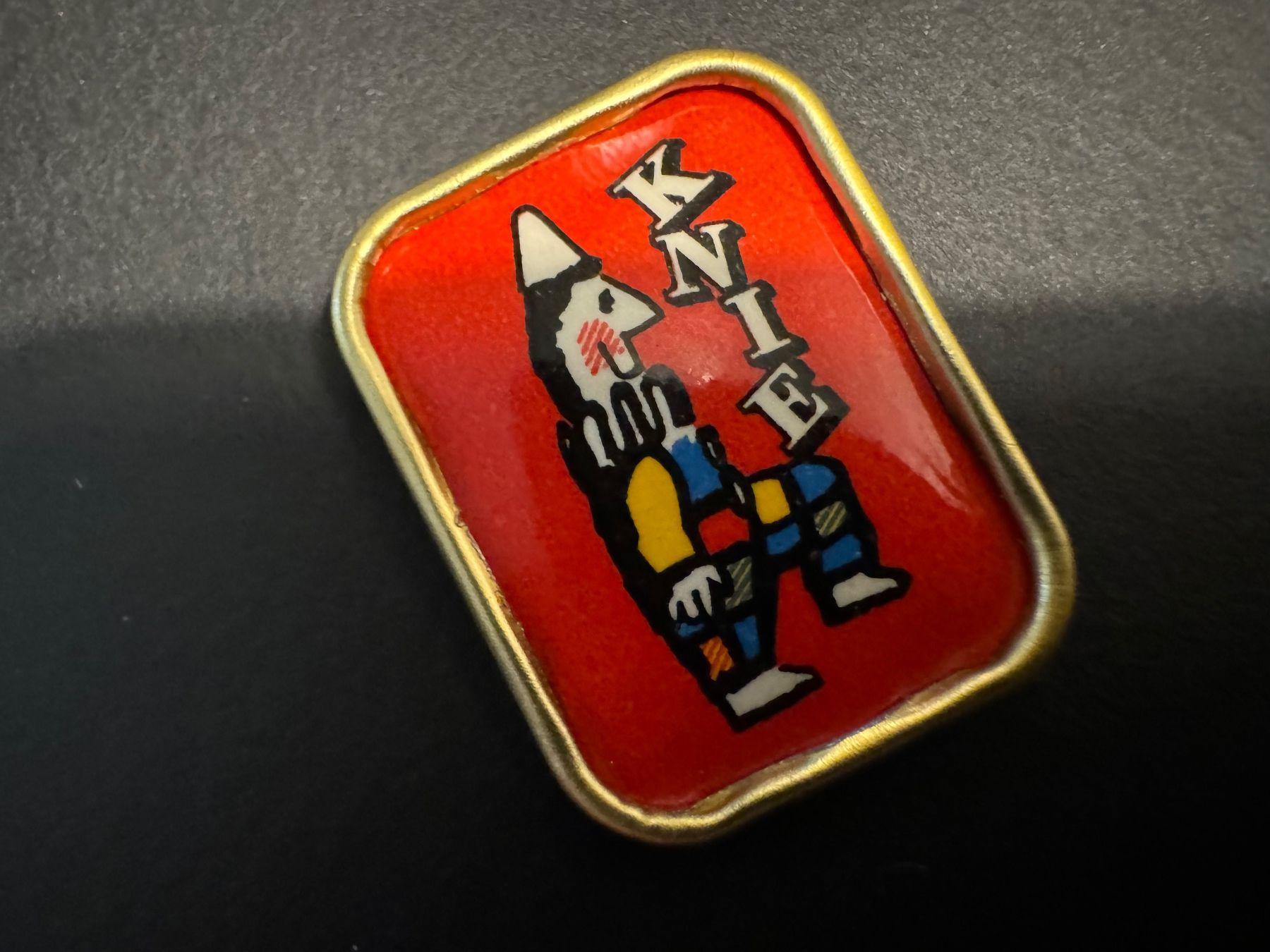 Plaketten & Abzeichen: Pin Zirkus Knie Clown – Neu (gemäss Beschreibung) aus Galgenen von rub_f6kh