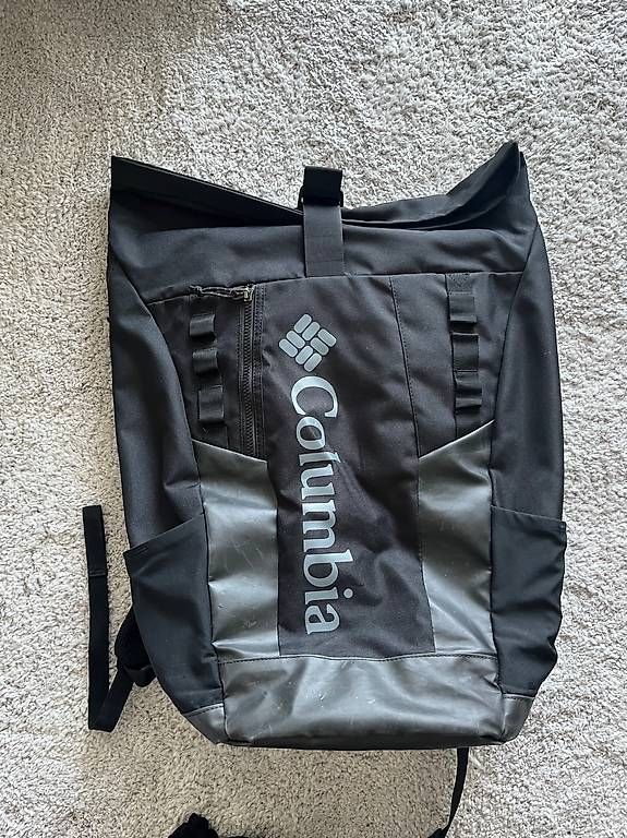Rucksäcke: Columbia Rolltop-Rucksack schwarz  gebraucht! – Gebraucht aus Vaduz von asc_mwh5
