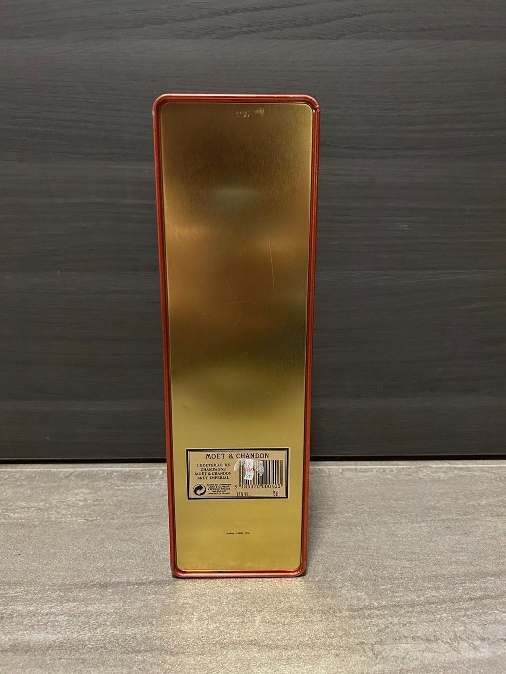 Moet Spirituosen: Moët Chandon Champagne Box – Gebraucht aus Lausanne von Retro-geek 2