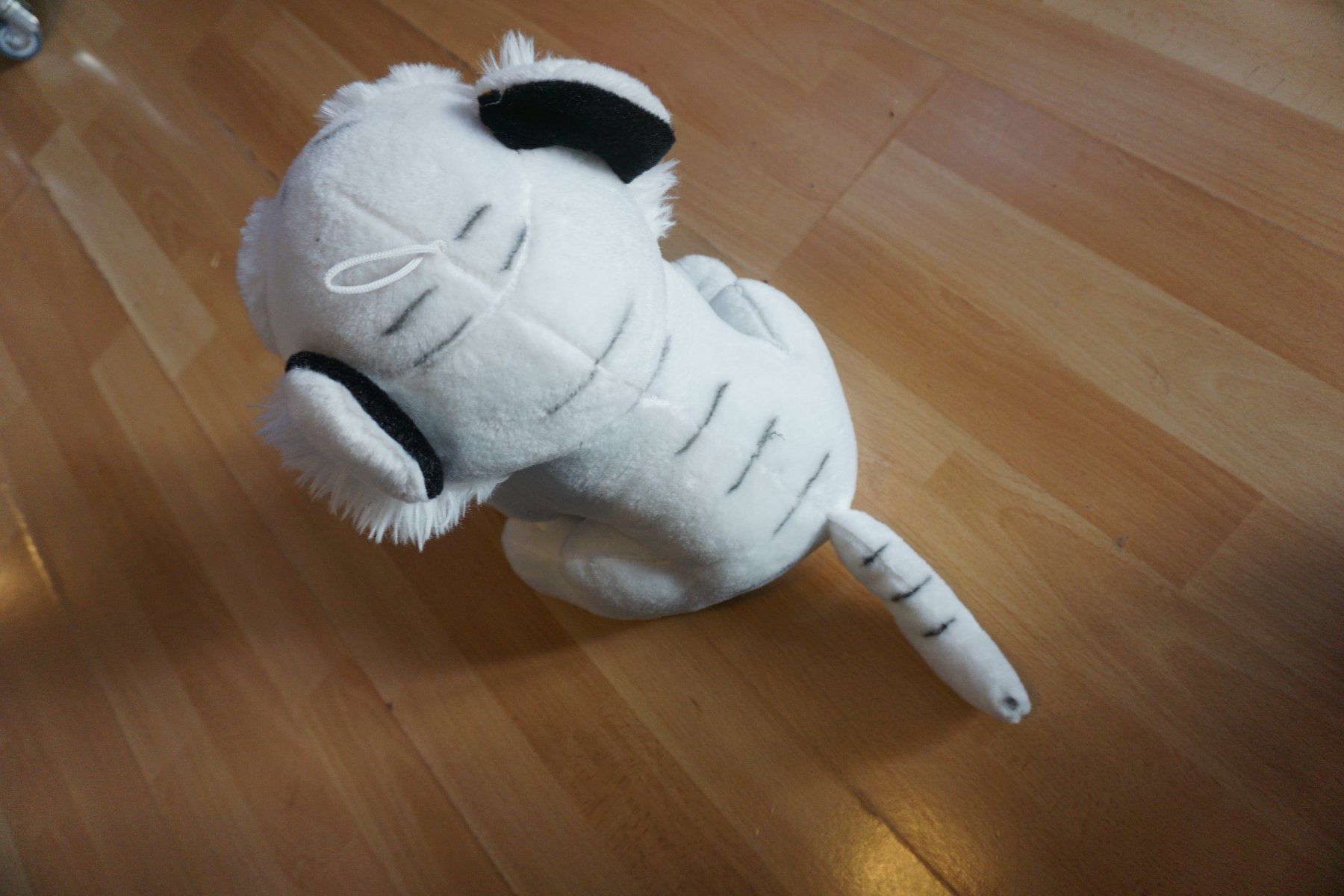 Giocattoli: Süsser Plüsch-Tiger, ca.30cm hoch – Usato da Zürich venduto da einalemjena 3