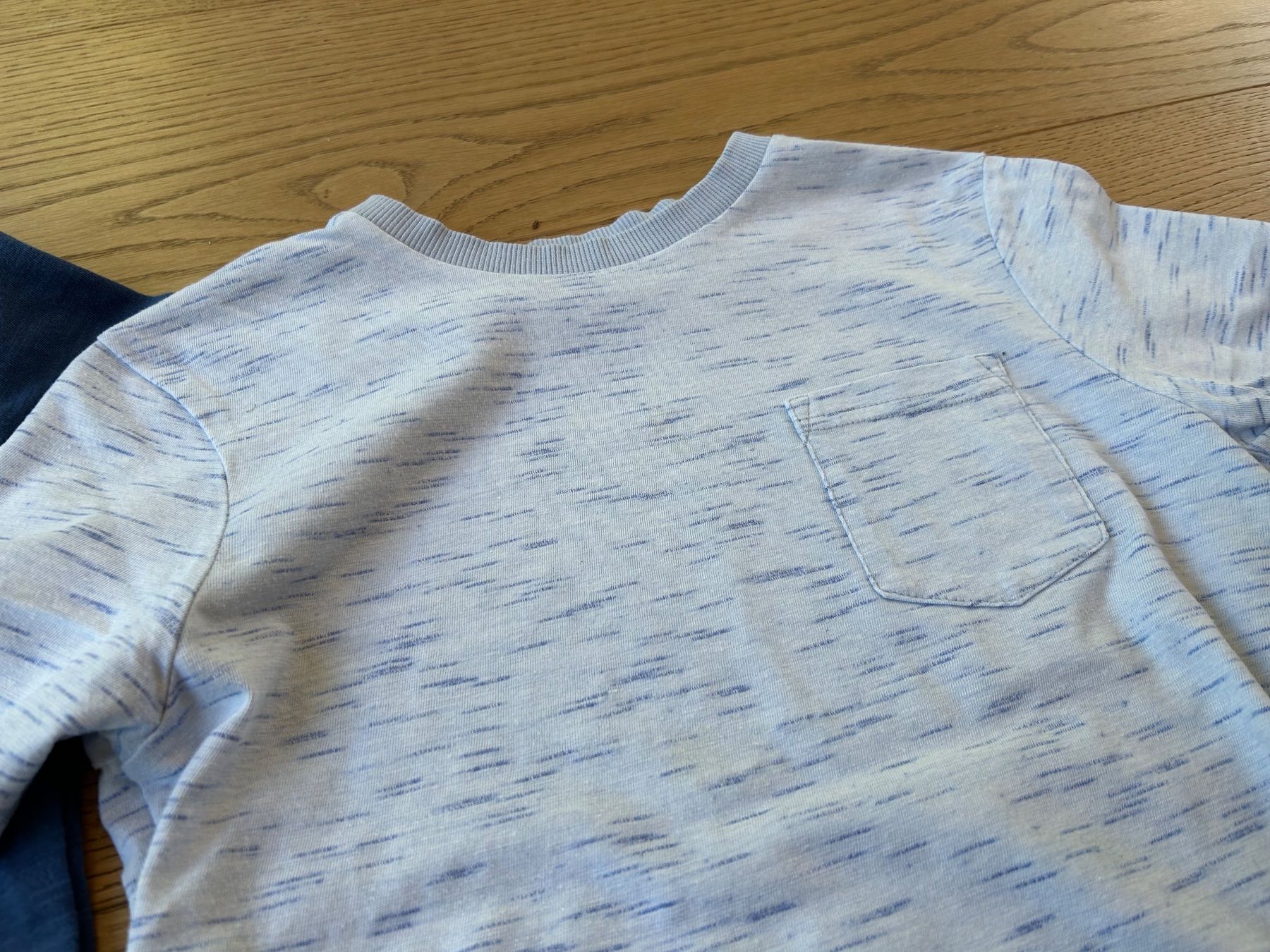 Camicie, T-shirt & Polo: T- Shirts Gr. 122/128 – Usato da Rothrist venduto da szc_9dg5 6