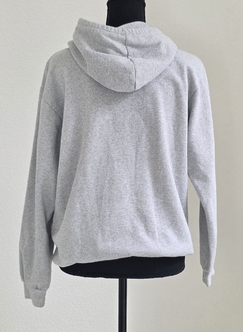 Maglioni & Felpe: Pullover Grau Grösse L – Usato da Rheinsulz venduto da Gilea 2