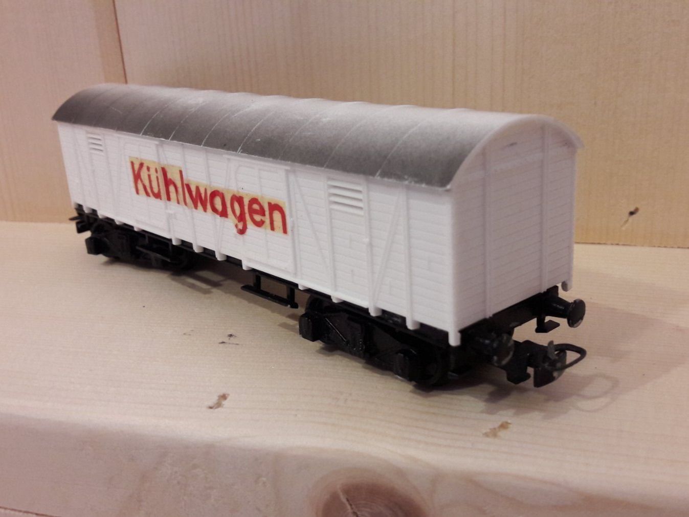 Kleinbahn Modelleisenbahnen: Kleinbahn HO DC : ÖBB wagon "frigo" 4essieux – Gebraucht aus Buttes von Cafe2005