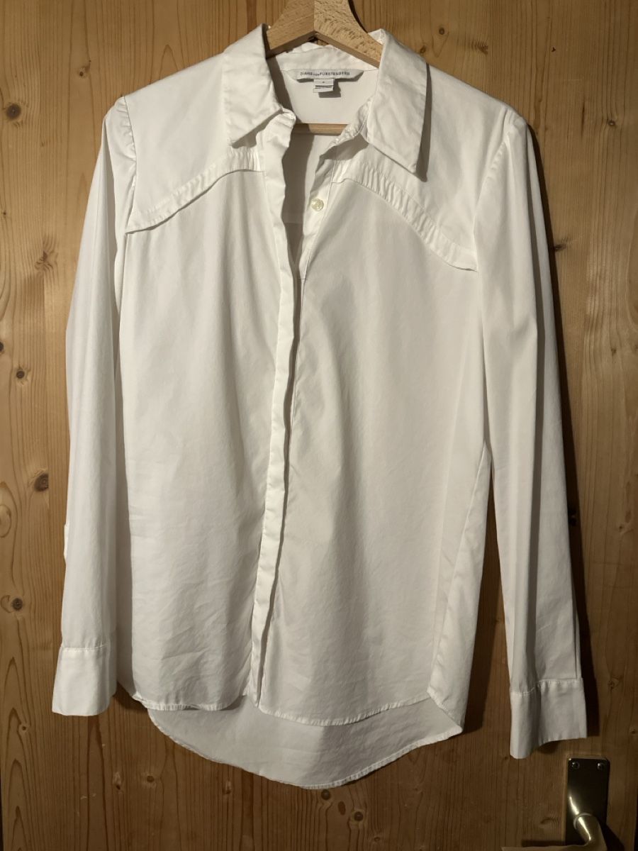Diane von Furstenberg Chemisiers: Bluse von Diane von Fürstenberg – D'occasion à Donat par troja007