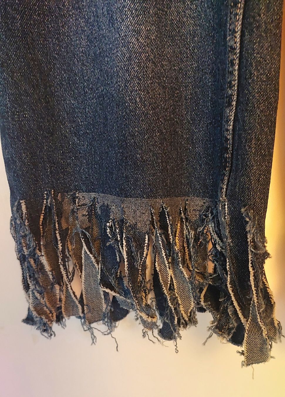 Jeans: 3/4 Jeans – D'occasion à Brunnen par CHOUCHOU. 1