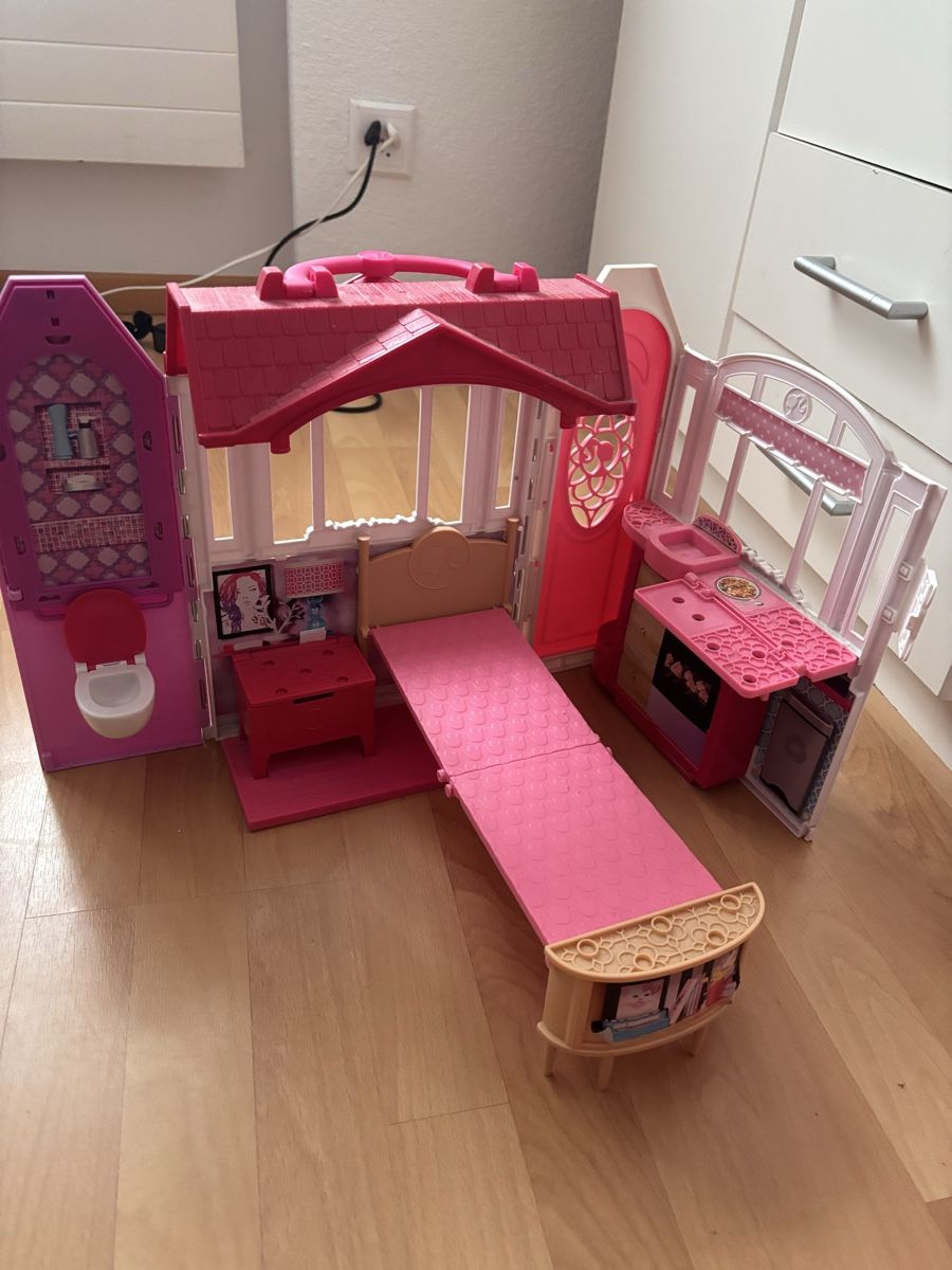 Giocattoli: Barbie Collection. – Usato da Escholzmatt venduto da sukides55 1