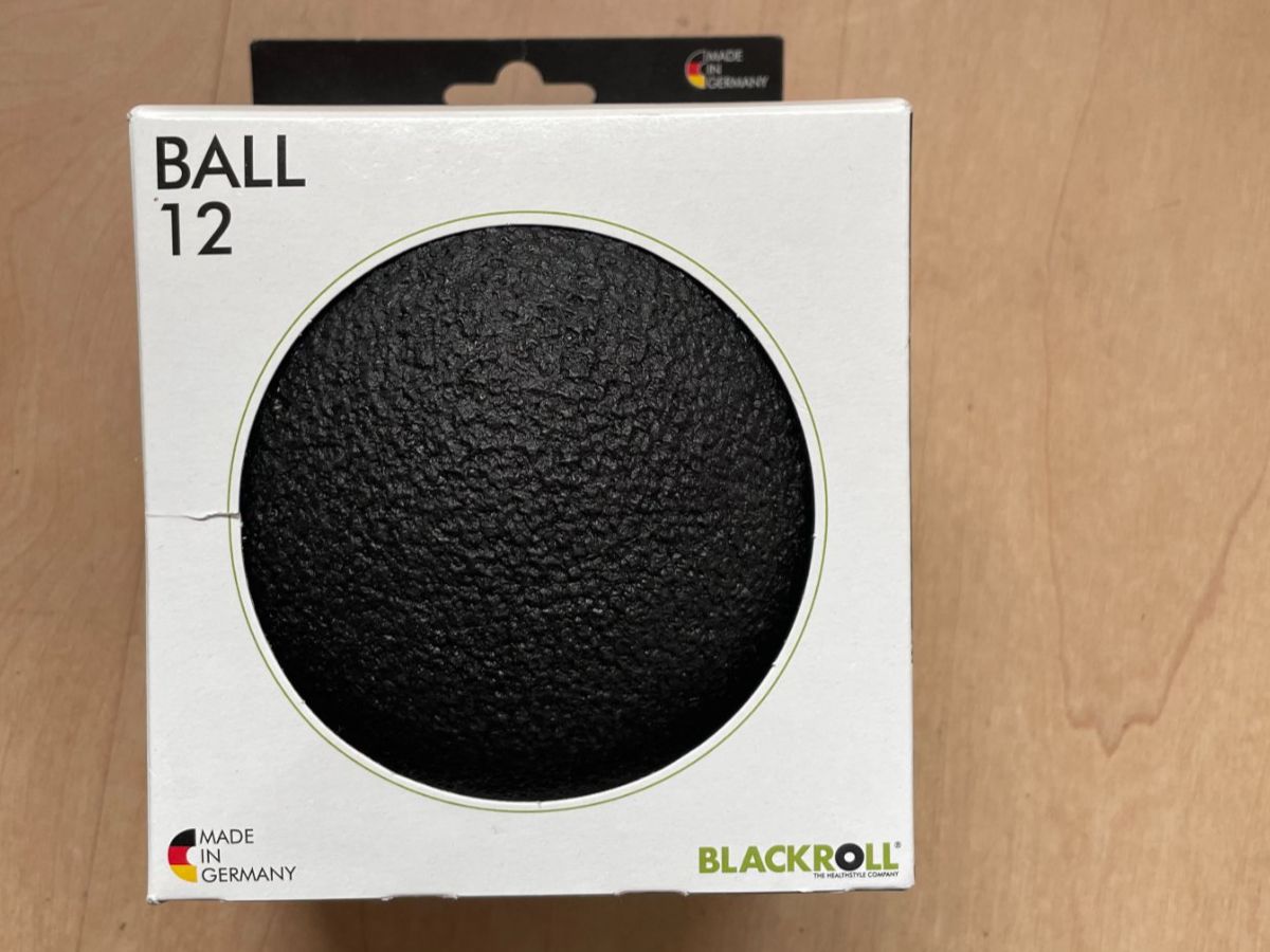Blackroll Massagegeräte: Blackroll Ball 12cm – Gebraucht aus Pfäffikon ZH von erindjah