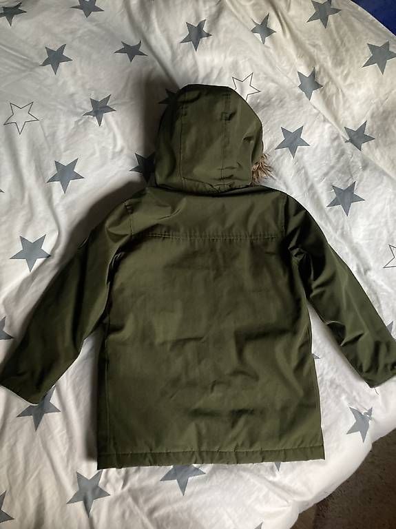 Gap Jacken: Gap Winterjacke Kinder Grösse 114-132 – Gebraucht aus Regensdorf von Candyqueen 1