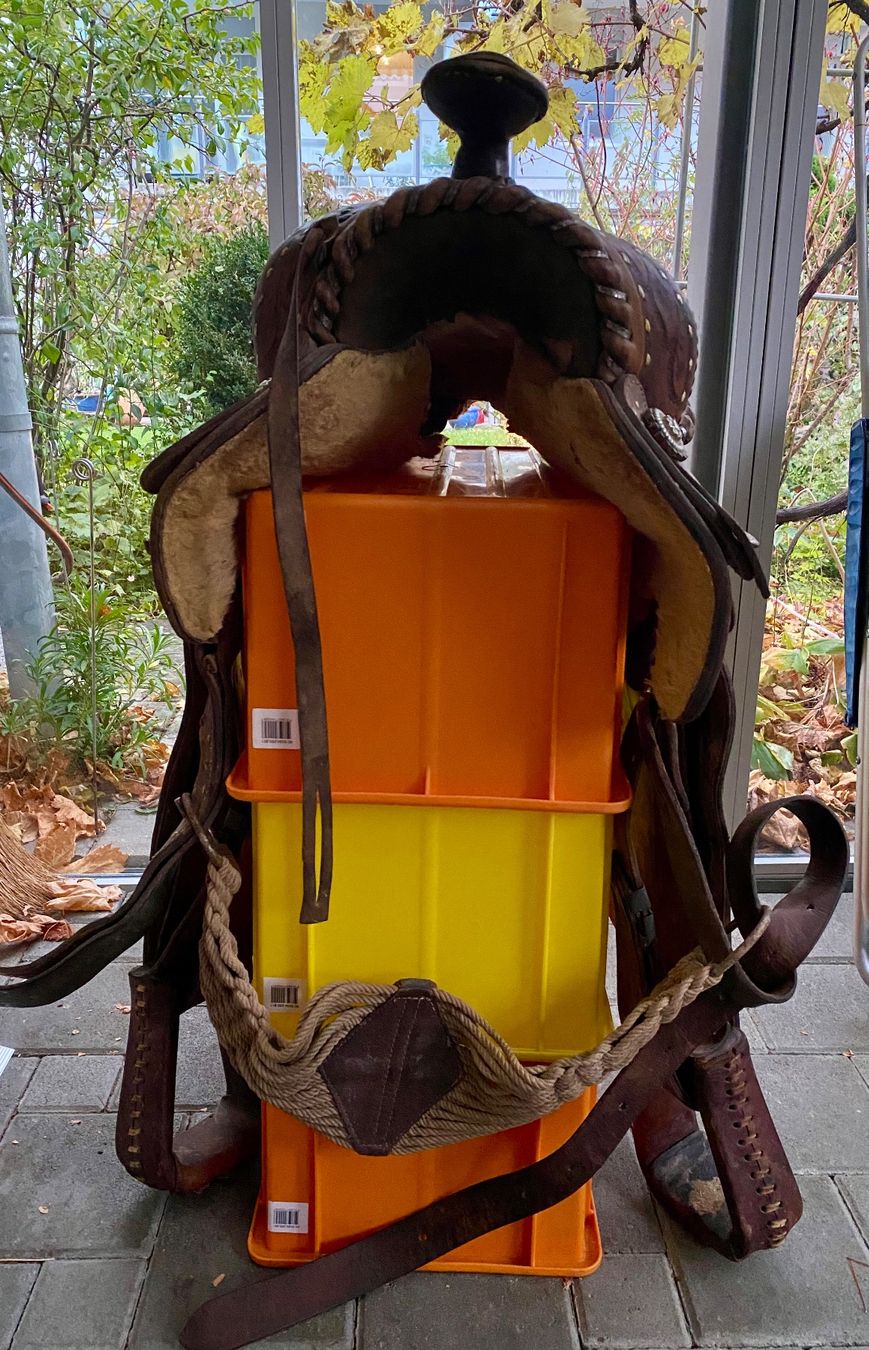 Selle & Accessori: Bequem Westernsattel original aus Kanada – Usato da Hünibach venduto da Phoenix. 2