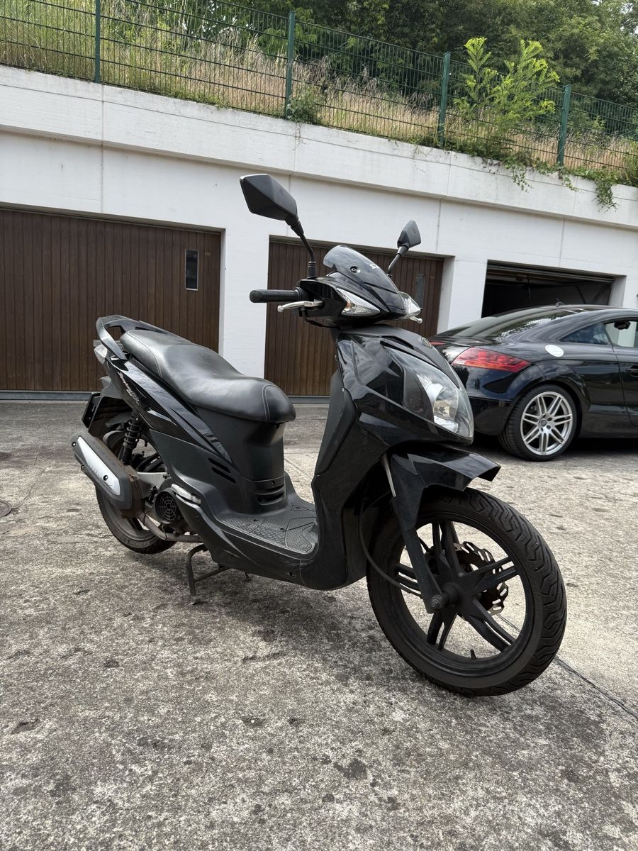 Sym Strada: SYM Symphony SR 125 / Frisch ab MFK / Defekt – Difettoso da Basel venduto da nov_m266 5