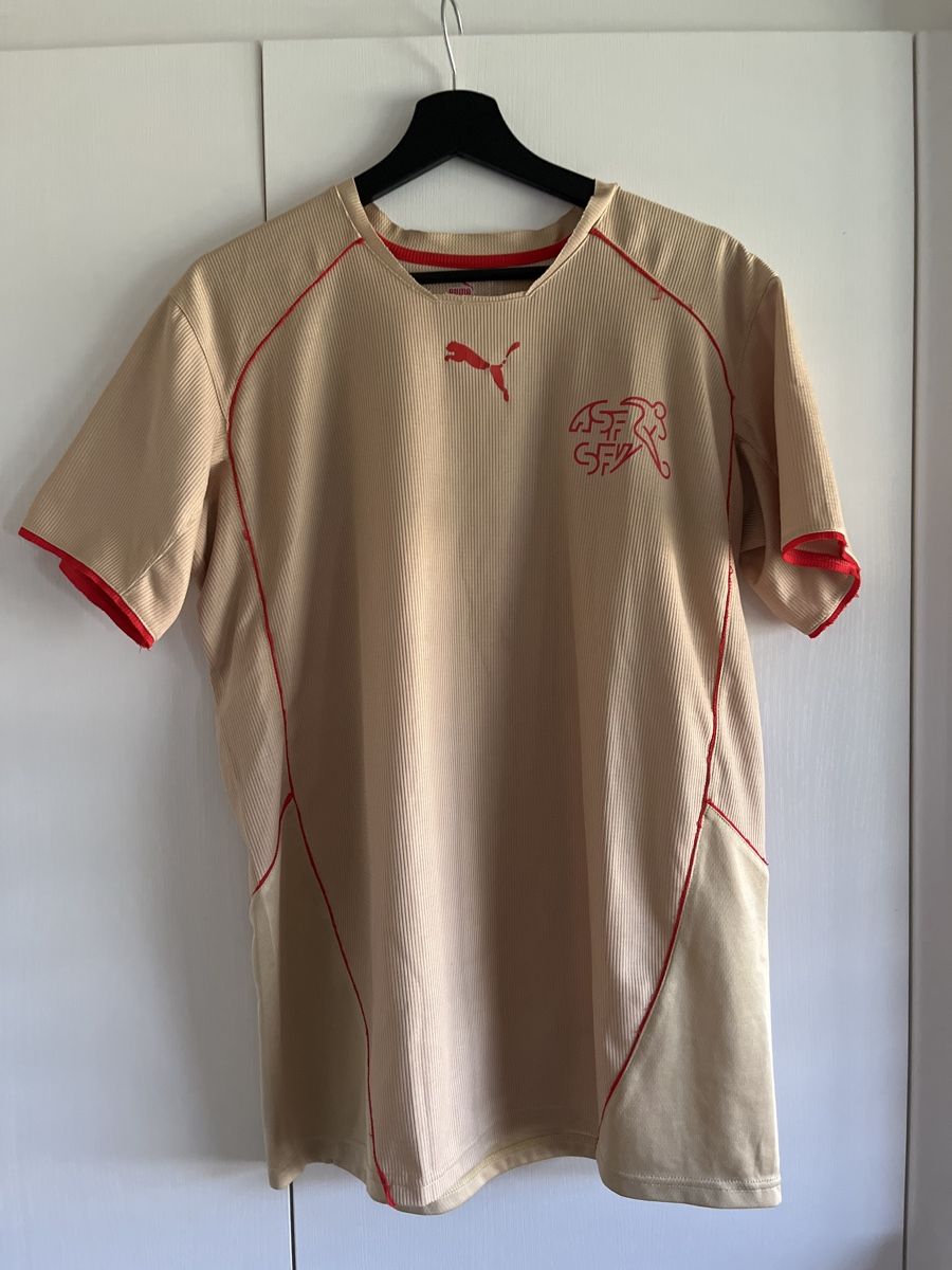 Canottiere & Pantaloni: Schweizer nati Trikot Gold – Usato da Vogelsang AG venduto da mae_lbs5