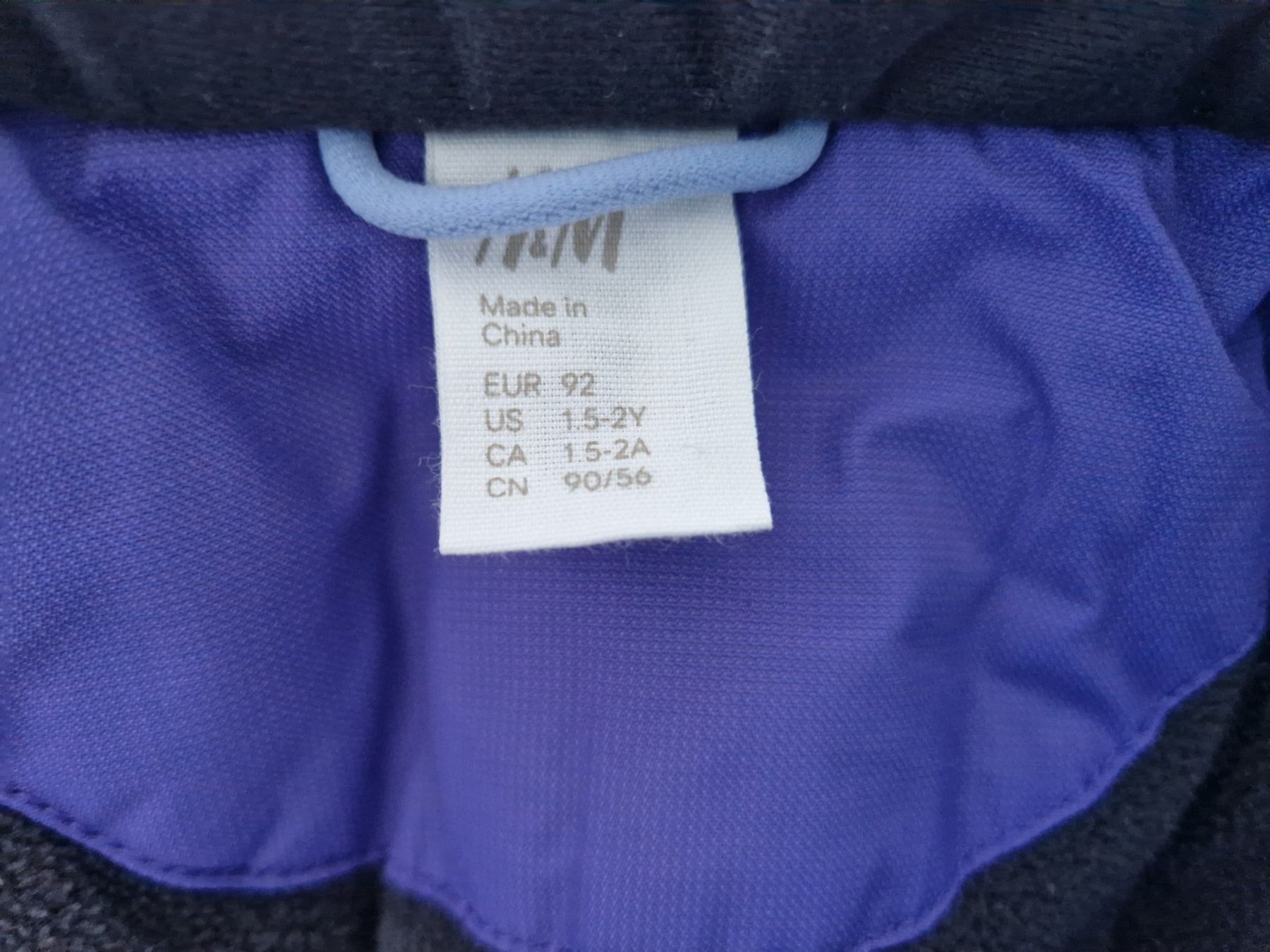 H&M Completi: Schneeanzug grösse 92 – Usato da Heimberg venduto da Eleanor20 2