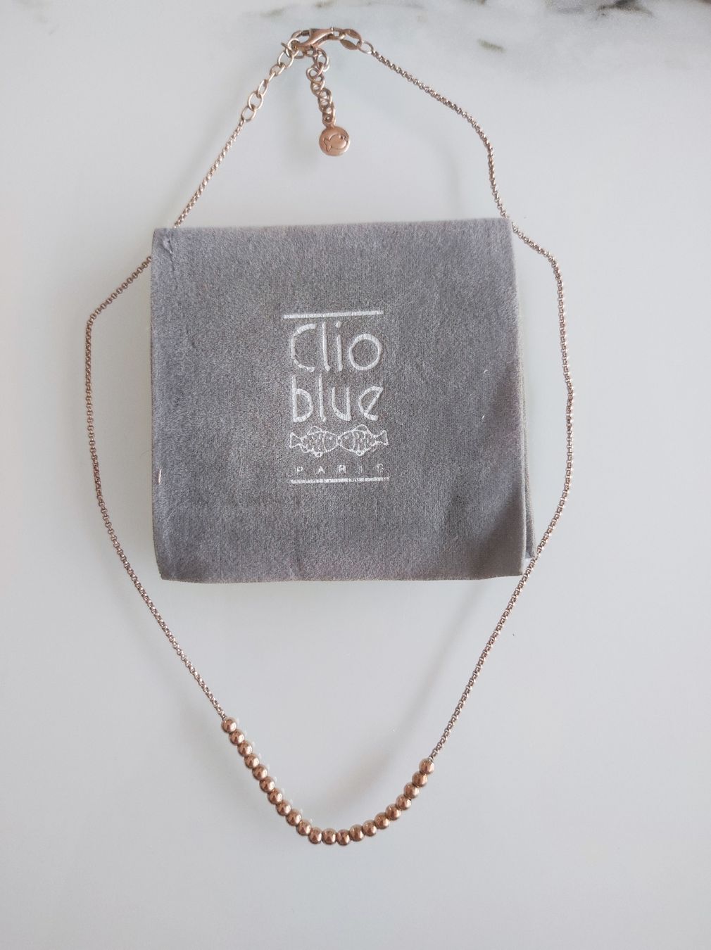 Catenine: Très joli collier rose Doré Ciro Blue – Nuovo (secondo la descrizione) da Bussigny venduto da Brettinette