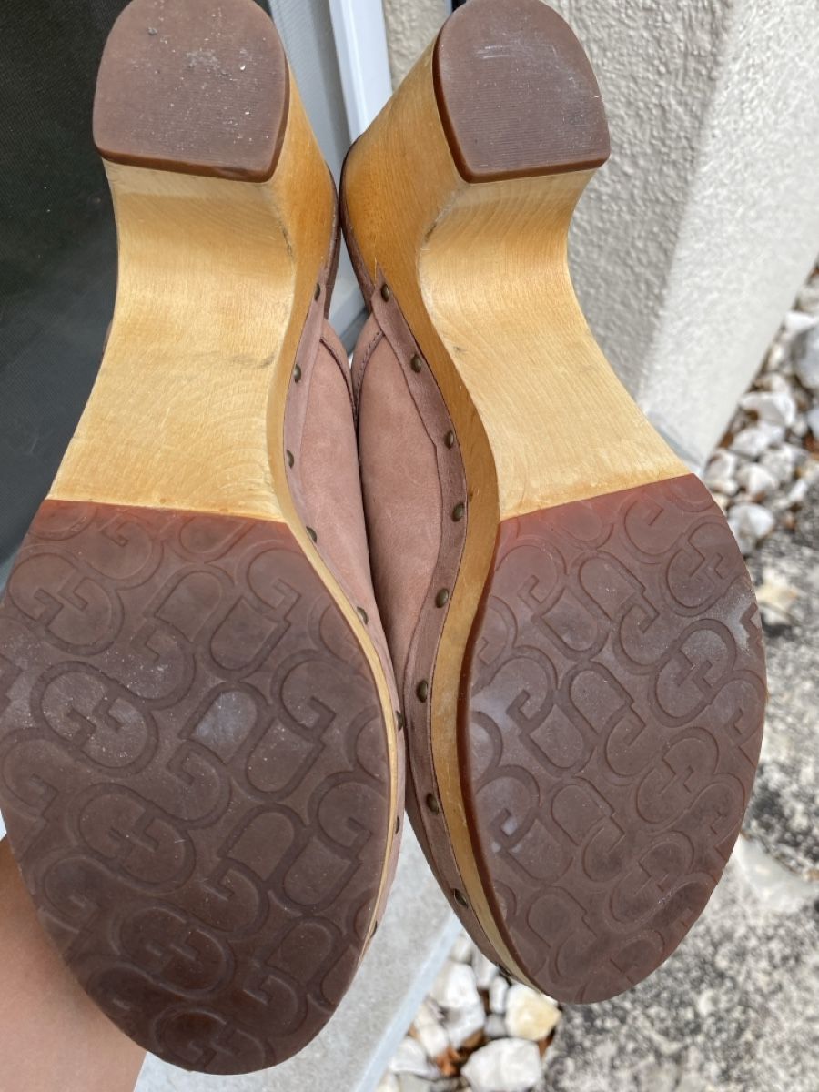 Ugg Damenschuhe: Ugg Clogs – Gebraucht aus Biberstein von koempossible 5