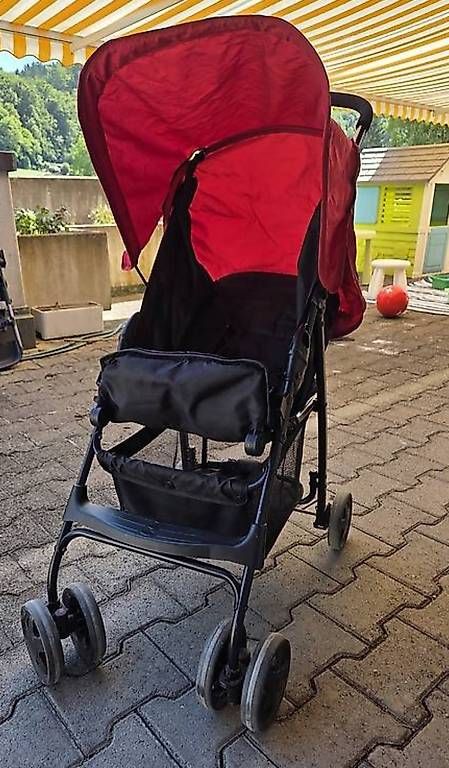 Hauck Kinderwagen: Kinderwagen Hauck Sport Red – Gebraucht aus Baden von adu_yzh2