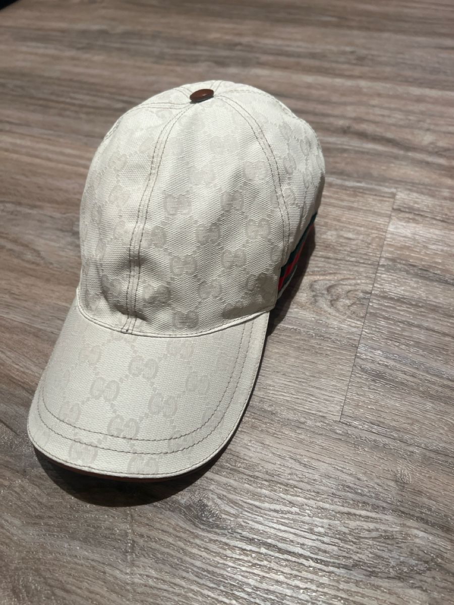 Gucci Copricapi, berretti & cappellini: Baseballkappe Gucci beige GG Grösse M – Usato da Lampenberg venduto da boom_123 1