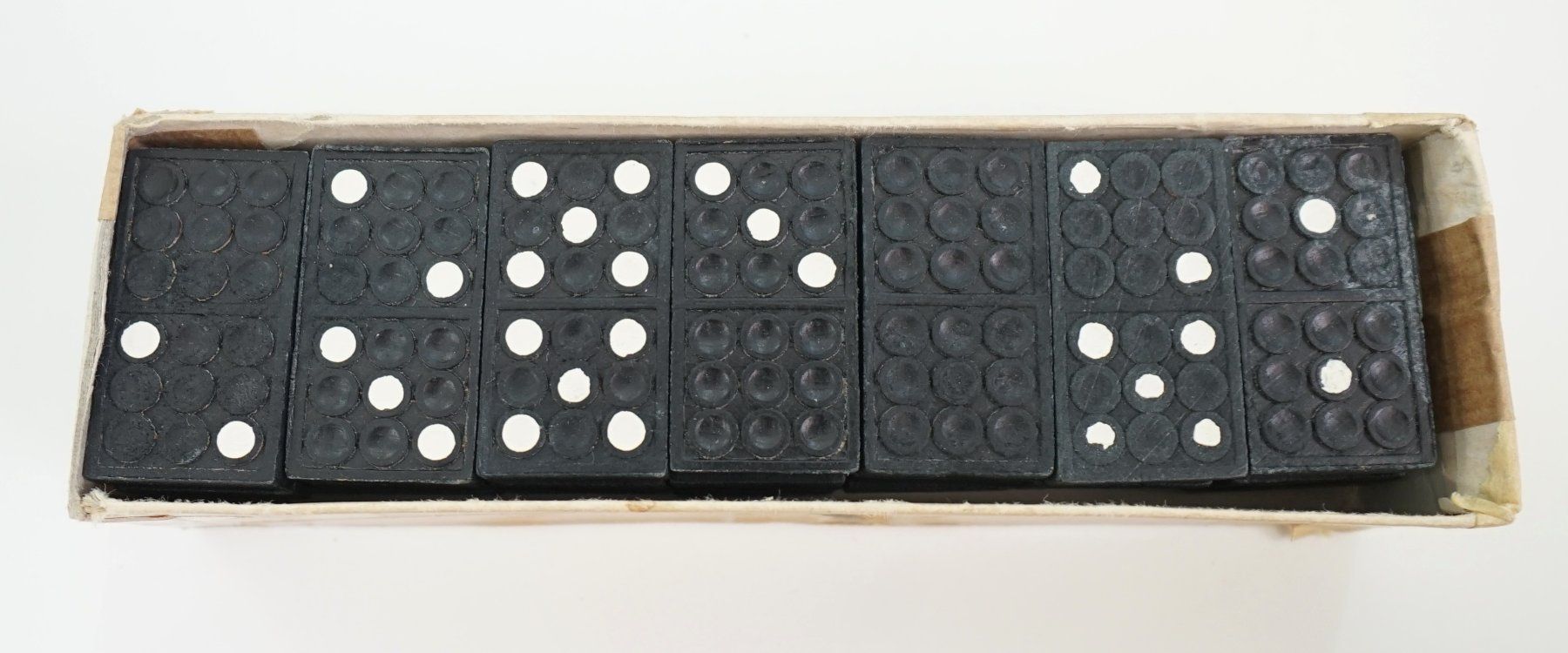 Giochi: Vintage Dominosteine – Usato da Volketswil venduto da brockipfannenstil
