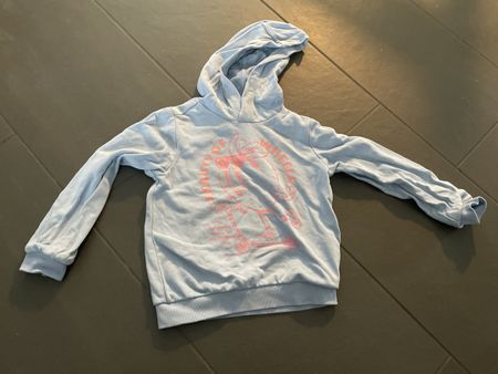 s.Oliver Kapuzenpullover Gr. 116/122 Frühlings-Deal! 🤩
