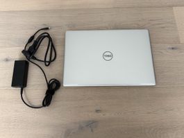 Dell Inspiron 15 7570 (P70F), Top Zustand! Incl new battery
