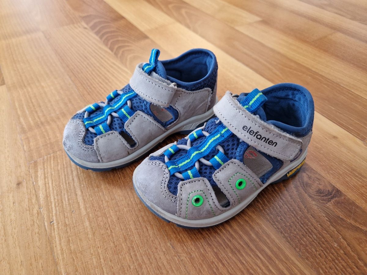 Scarpe per ragazzi: Sandalen Gr. 21 – Usato da Adetswil venduto da kai_p9fb