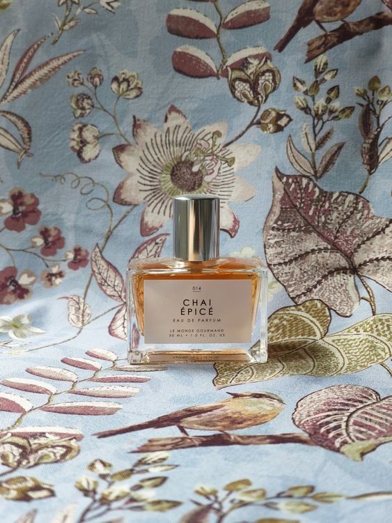 Profumi & Eau de Toilette: Chai Épicé - Le Monde Gourmand – Usato da Basel venduto da Spooky_plants