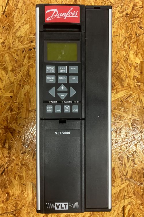Danfoss Frequenzumformer VLT 5011 12.2 KVA 14,5 A 3x400 Volt (Gebraucht ...