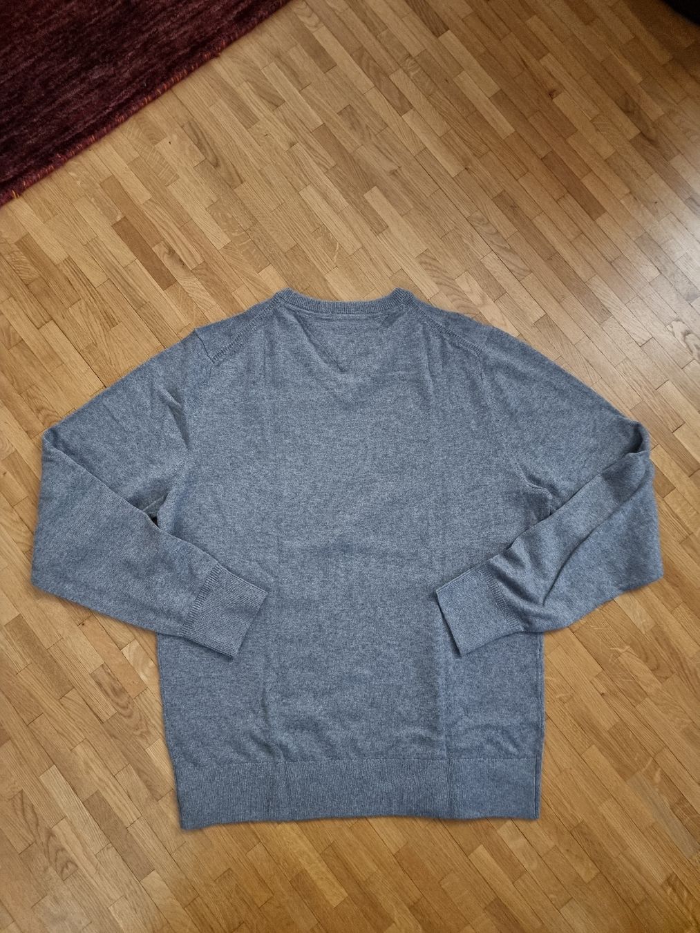 Tommy Hilfiger Maglioni & Felpe: Pull homme gris TOMMY HILFIGER L – Usato da Veyrier venduto da Leilazizou 3
