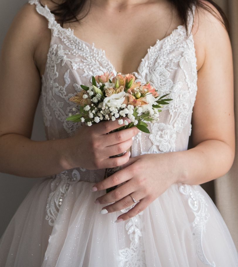 Kleider: Traumhaftes Brautkleid – Gebraucht aus St. Gallen von AnaHubanova 1