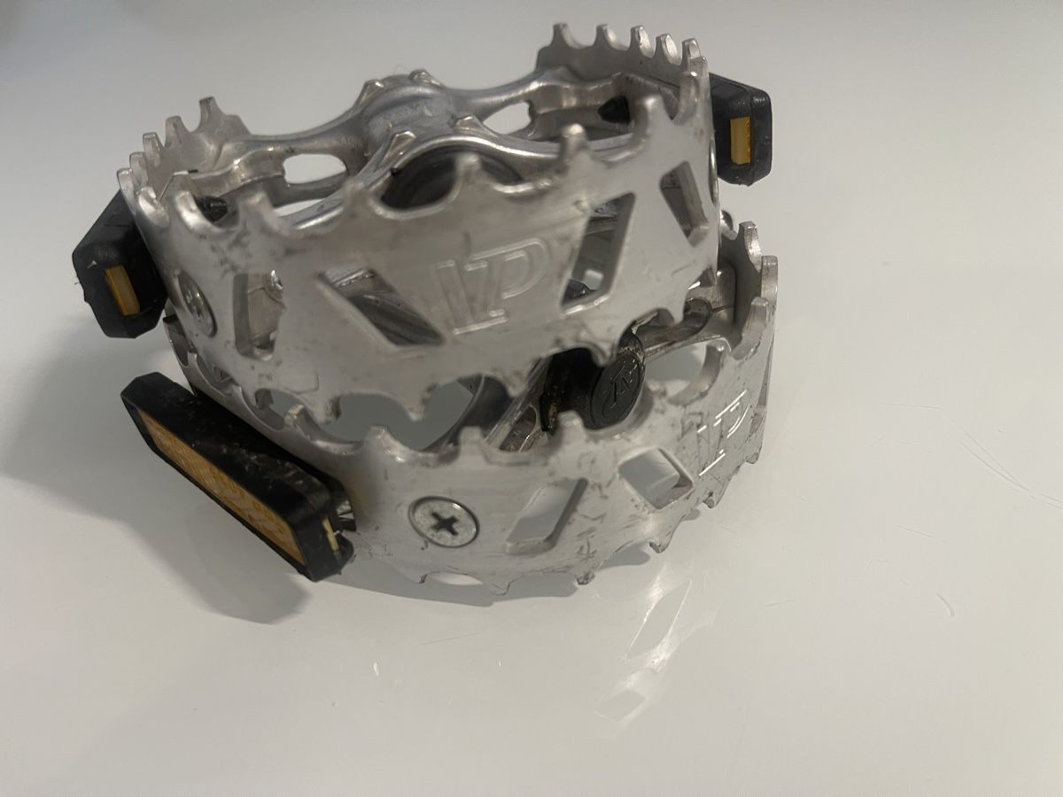 Ersatzteile: Pedale VP 747 Silver Bear Trap vintage – Gebraucht aus Giubiasco von bulag 1