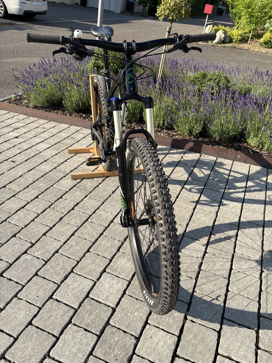 Kona Vélos: Bike Fully Kona – D'occasion à Schönenwerd par Dist 5