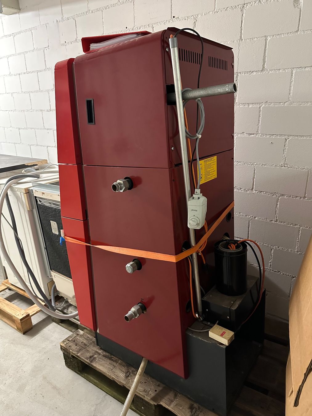 Hoval Radiateurs: Hoval UltraGas 27kW – D'occasion à Romanshorn par kwaldis 2