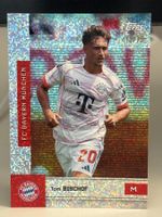 TOM BISCHOF /75 Yellow Static REFRACTOR TOPPS TEAM SET