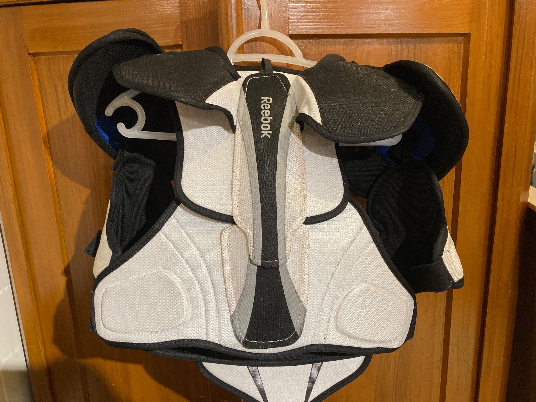 Reebok Schutz & Schoner: Eishockey Brustpanzer Reebok 7K / KFS Senior – Neu (gemäss Beschreibung) aus Deitingen von Calimi 1