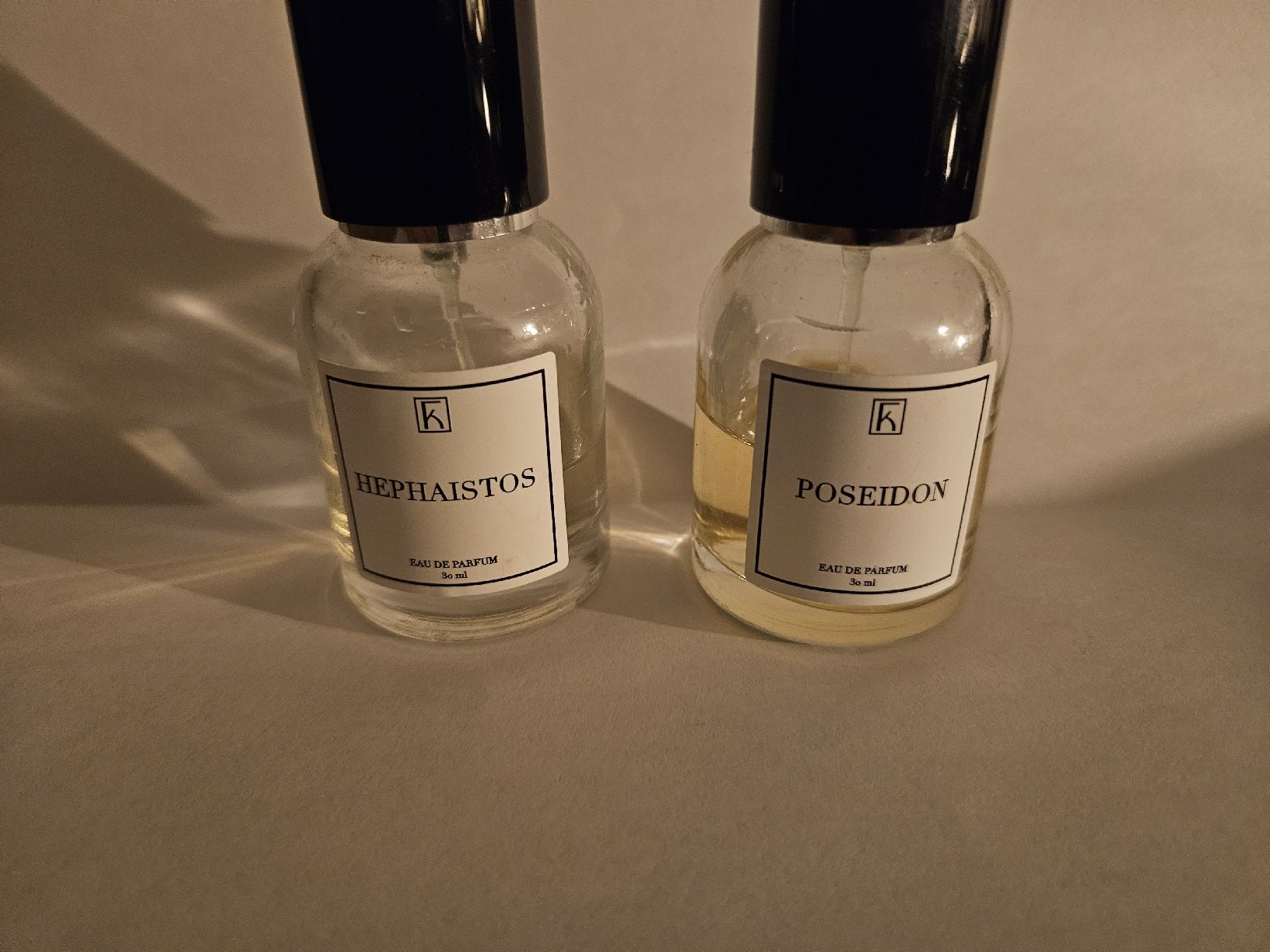 Profumi & Eau de Toilette: Kemi Hephaistos + Poseidon Eau de Parfum, je 50 ml! – Usato da Dürnten venduto da Andre.schubert