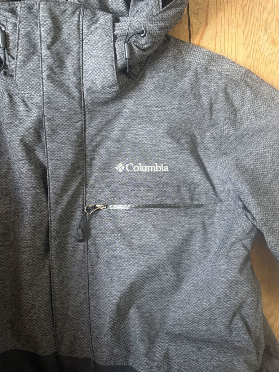 Columbia Giacche: Columbia Winterjacke mit Kapuze – Usato da Vilters venduto da sele08_ale08 2