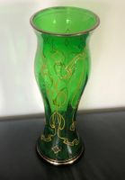 Harrach Jugendstilvase um 1900, Handbemalen