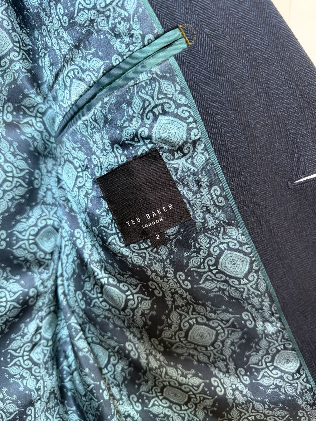 Ted Baker Giacche: Ted Baker Herrenblazer Größe 2 – Usato da Zürich venduto da ClassyD 4
