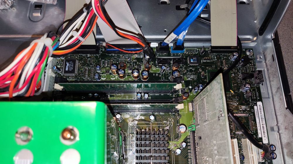 DELL Windows XP COMPUTER (Gebraucht) in Schongau für CHF 1 – mit ...