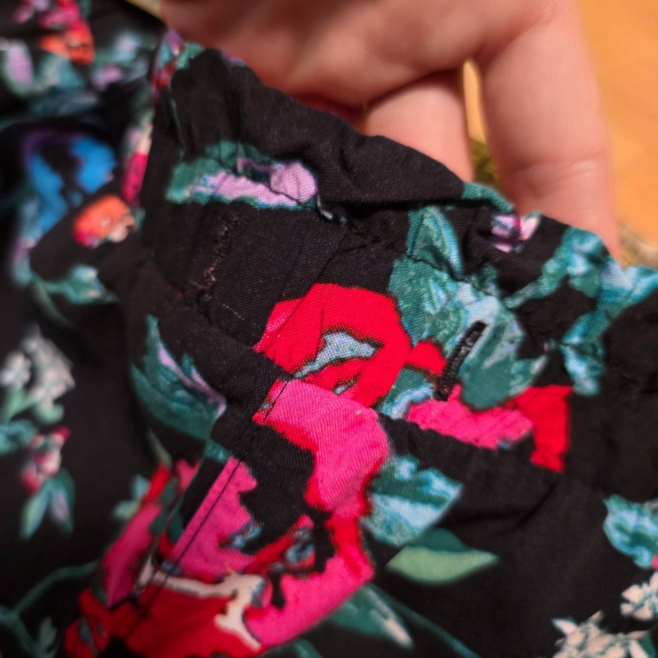 C&A Pantaloni: C&A Sommerhose Blumenmuster Gr.40 L Viskose – Usato da Wald ZH venduto da CapLux 4