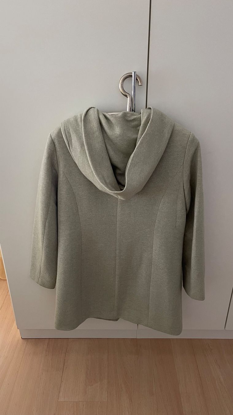 Vero Moda Cappotti: Damen Mantel hellgrün , Grösse L – Usato da Wetzikon ZH venduto da Schrungus 1