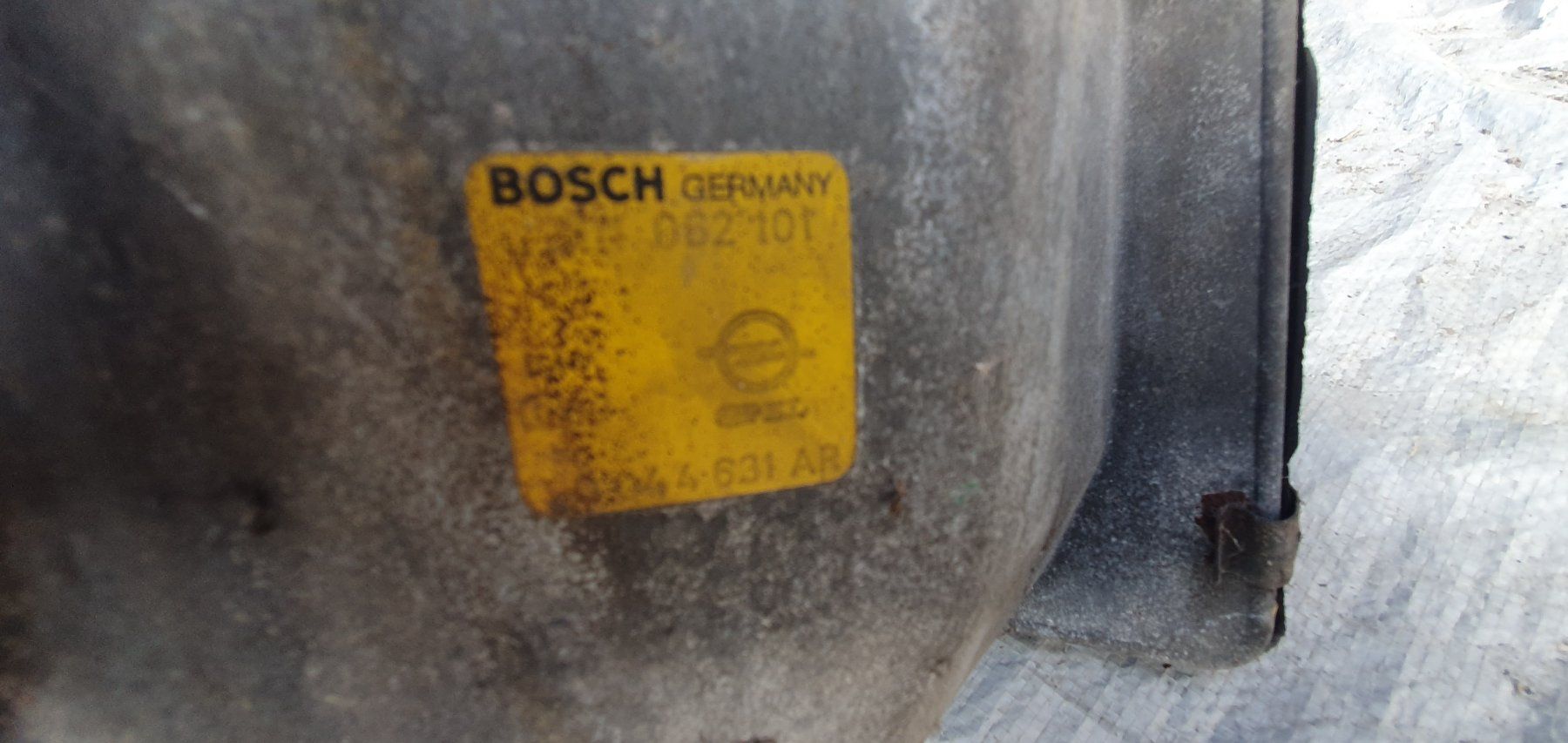 Opel Tutti pezzi di ricambio auto: Rekord E Frontscheinwerfer Blinker links Bosch 0 301 062 101 – Usato da Langnau i. E. venduto da Superseven69 7
